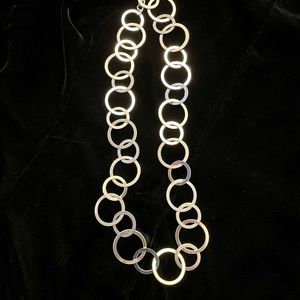 Silver circles necklace. Adjustable.